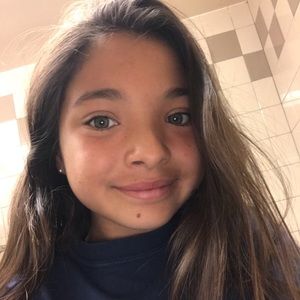 Meet your Posher, Ellie